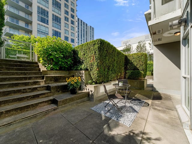 Apartment for sale in Vancouver, Vancouver West, 102 6080 Iona Drive, 263161526 | Realtylink.org
