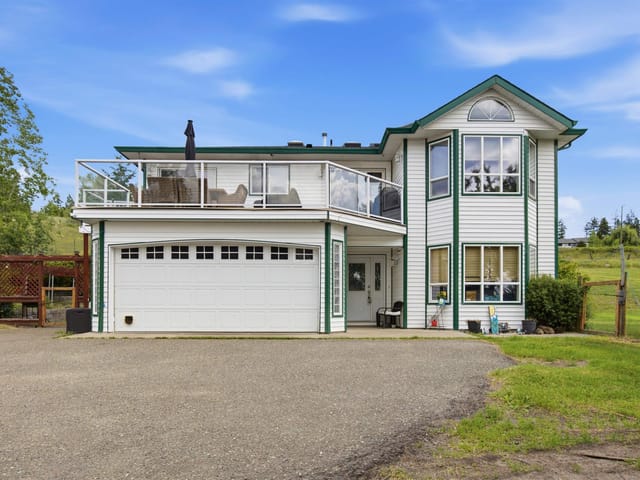 House for sale in 150 Mile House, Williams Lake, 2995 Gold Digger Drive, 263161560 | Realtylink.org