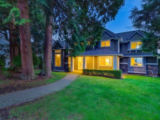 House for sale in Surrey, South Surrey White Rock, 13518 Marine Drive, 263161589 | Realtylink.org