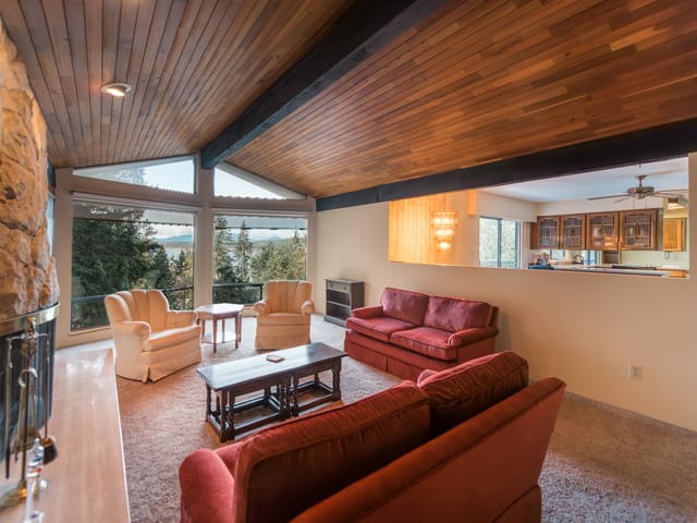 House for sale in Halfmoon Bay, Sunshine Coast, 8846 Redrooffs Road, 263161612 | Realtylink.org