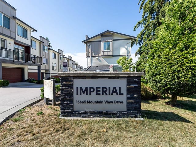 Townhouse for sale in Surrey, South Surrey White Rock, 57 15665 Mountain View Drive, 263161679 | Realtylink.org