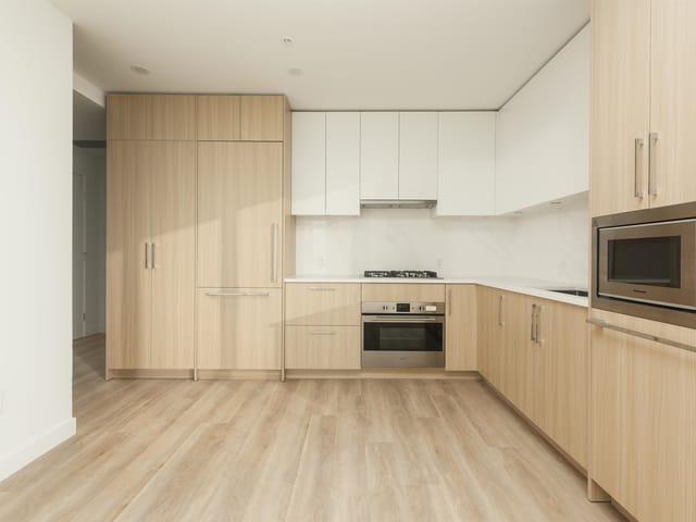 Apartment for sale in Surrey, North Surrey, 2801 9675 King George Boulevard, 263161687 | Realtylink.org