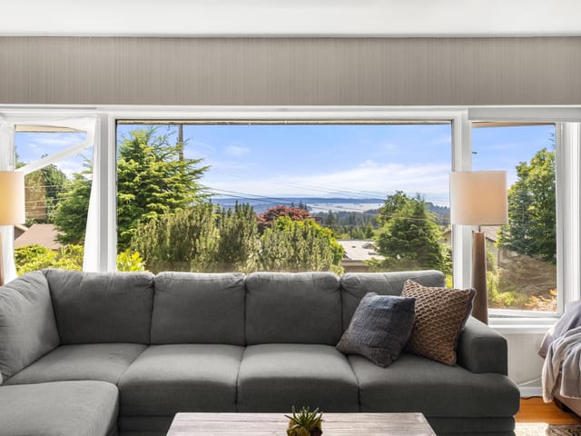 House for sale in North Vancouver, North Vancouver, 674 Blueridge Avenue, 263161732 | Realtylink.org