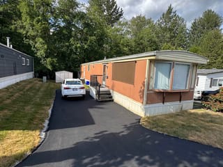 Manufactured Home for sale in Surrey, Surrey, 82 8220 King George Boulevard, 263161820 | Realtylink.org