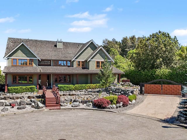 House for sale in Surrey, South Surrey White Rock, 3228 164a Street, 263161919 | Realtylink.org