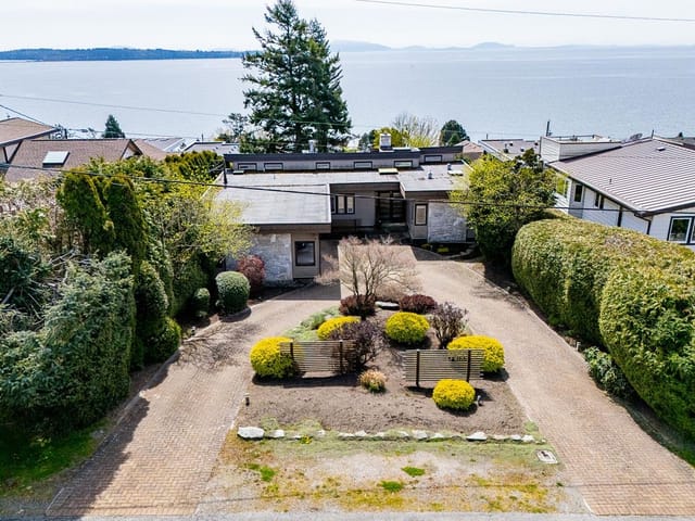 House for sale in White Rock, South Surrey White Rock, 14366 Magdalen Avenue, 263161998 | Realtylink.org