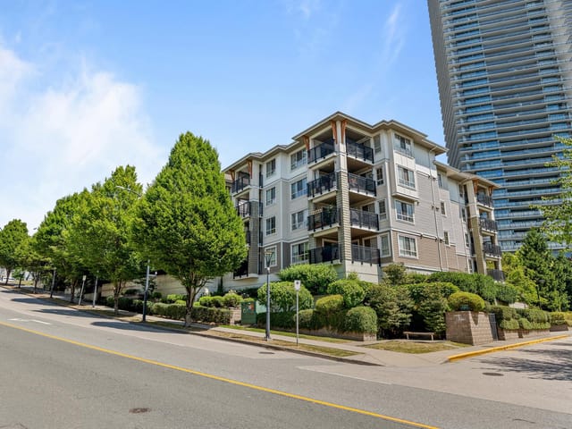 Apartment for sale in Burnaby, Burnaby North, 110 2088 Beta Avenue, 263162022 | Realtylink.org