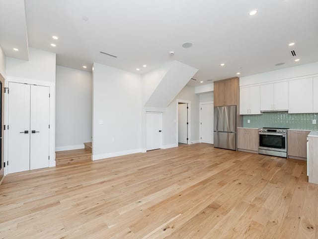 1/2 Duplex for sale in Vancouver, Vancouver East, 2 678 E 22nd Avenue, 263162068 | Realtylink.org
