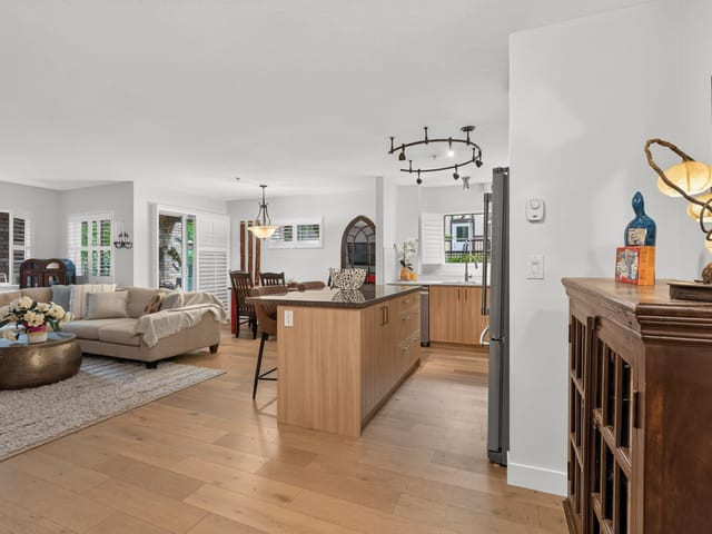 Apartment for sale in Surrey, Surrey, 209 8717 160 Street, 263162170 | Realtylink.org
