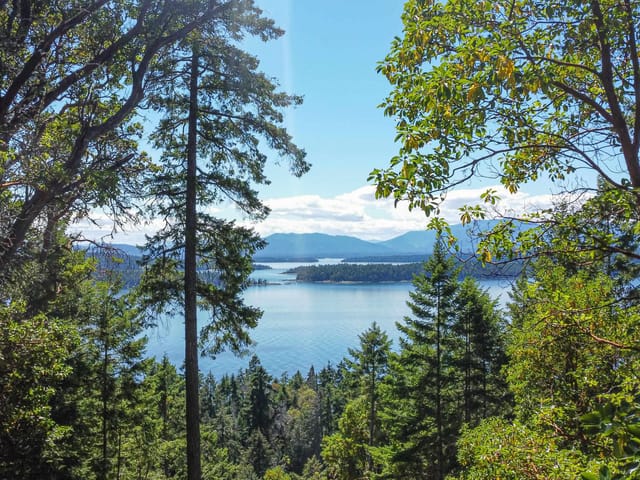 House for sale in Galiano Island, Islands-Van. & Gulf, 580 340 Manastee Road, 263162192 | Realtylink.org