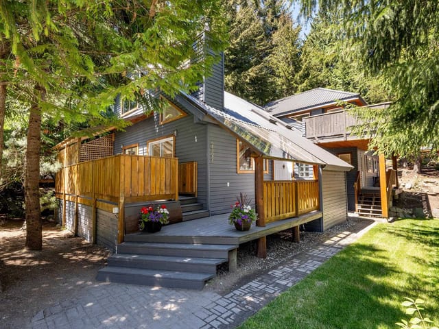 House for sale in Whistler, Whistler, 2327 Cheakamus Way, 263162239 | Realtylink.org