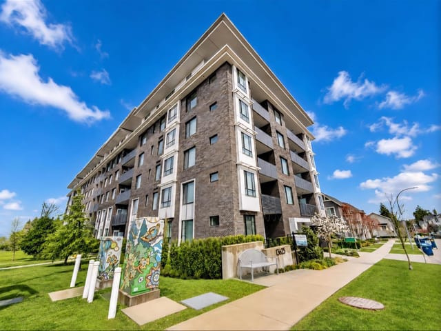 Apartment for sale in Surrey, Surrey, 319 13623 81a Avenue, 263162279 | Realtylink.org