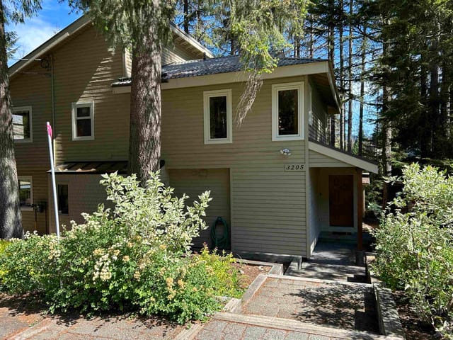 House for sale in Whistler, Whistler, 3205 Arbutus Drive, 263162301 | Realtylink.org