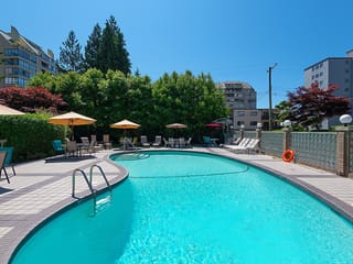 Apartment for sale in West Vancouver, West Vancouver, 108 1425 Esquimalt Avenue, 263162342 | Realtylink.org