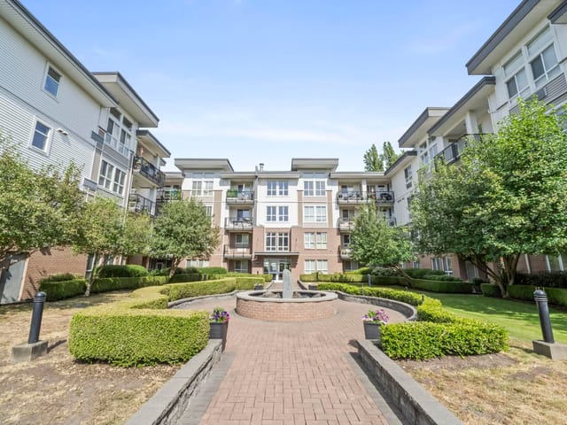 Apartment for sale in Langley, Langley, 308 5430 201 Street, 263162351 | Realtylink.org