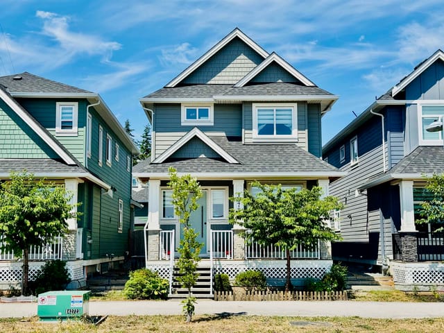 House for sale in Surrey, South Surrey White Rock, 16781 20 Avenue, 263162398 | Realtylink.org