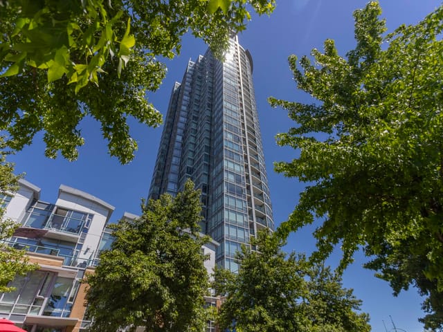 Apartment for sale in Vancouver, Vancouver West, 2505 1033 Marinaside Crescent, 263162418 | Realtylink.org