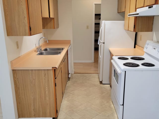 Apartment for sale in Richmond, Richmond, 218 8500 Lansdowne Road, 263162431 | Realtylink.org