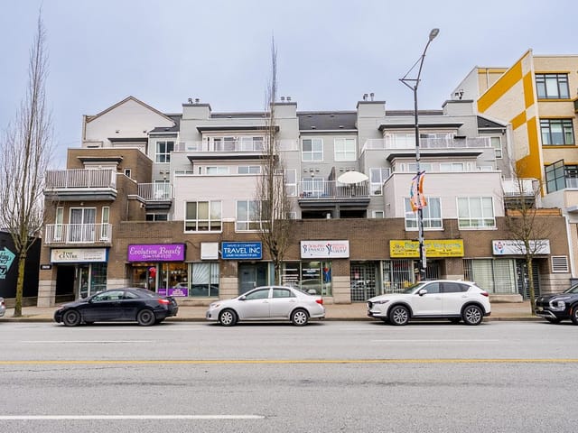 Apartment for sale in Burnaby, Burnaby North, 403 3939 Hastings Street, 263162448 | Realtylink.org