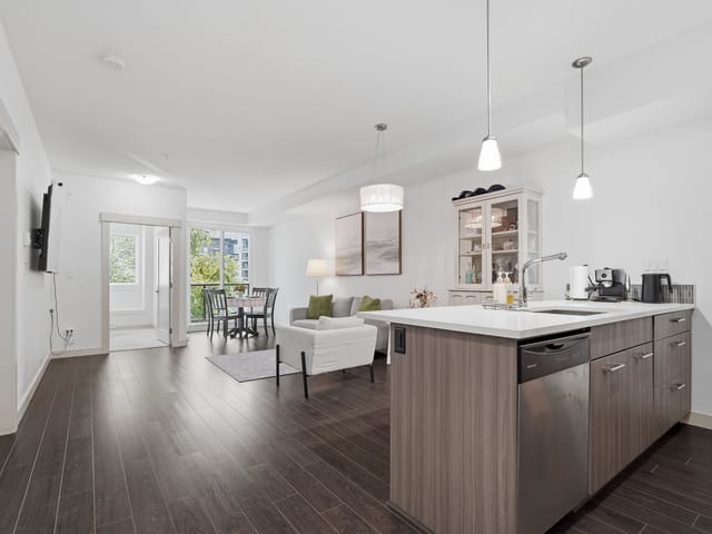 Apartment for sale in Port Coquitlam, Port Coquitlam, 206 2214 Kelly Avenue, 263162455 | Realtylink.org