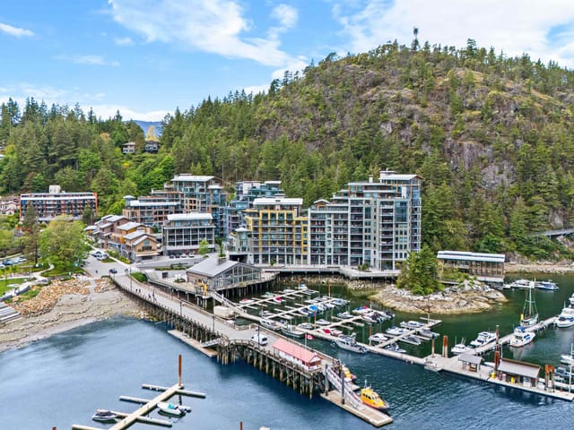 Apartment for rent in West Vancouver, West Vancouver, 407 6707 Nelson Avenue, 263162475 | Realtylink.org