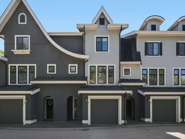 Townhouse for sale in Surrey, South Surrey White Rock, 2 3303 Rosemary Heights Crescent, 263162496 | Realtylink.org
