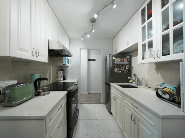 Apartment for sale in Richmond, Richmond, 106 7591 Moffatt Road, 263162567 | Realtylink.org