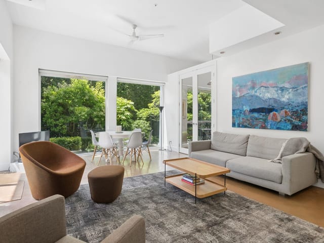 Apartment for sale in Vancouver, Vancouver West, 100 1550 W 15th Avenue, 263162616 | Realtylink.org