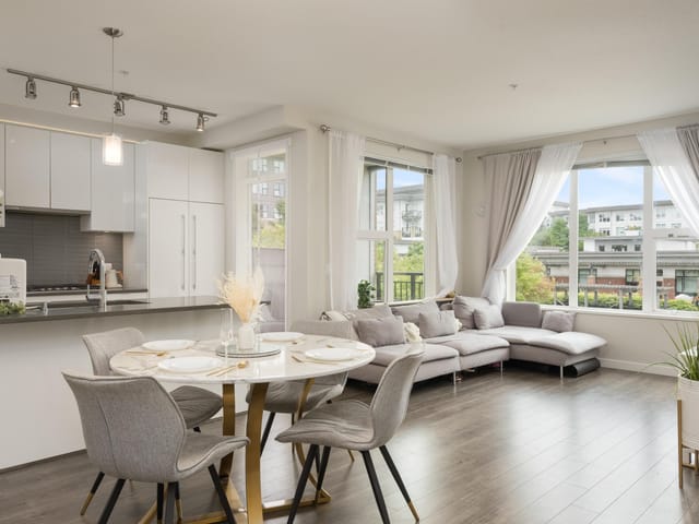 Apartment for sale in Richmond, Richmond, 215 9388 Tomicki Avenue, 263162653 | Realtylink.org