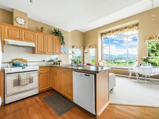Apartment for sale in Burnaby, Burnaby South, 406 5280 Oakmount Crescent, 263162872 | Realtylink.org