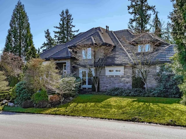 House for sale in Surrey, South Surrey White Rock, 13208 23a Avenue, 263162875 | Realtylink.org
