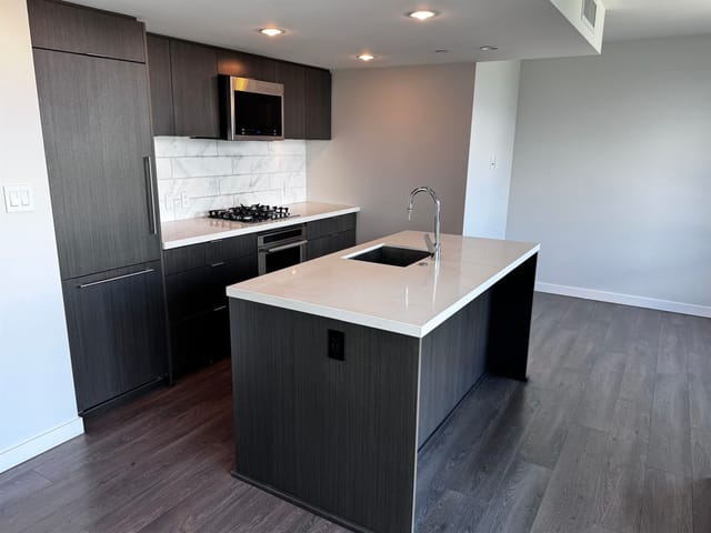 Apartment for sale in Vancouver, Vancouver West, 1904 8189 Cambie Street, 263162876 | Realtylink.org