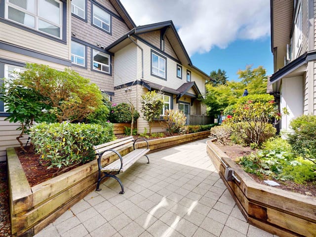 Townhouse for sale in Burnaby, Burnaby North, 305 4468 Albert Street, 263162893 | Realtylink.org