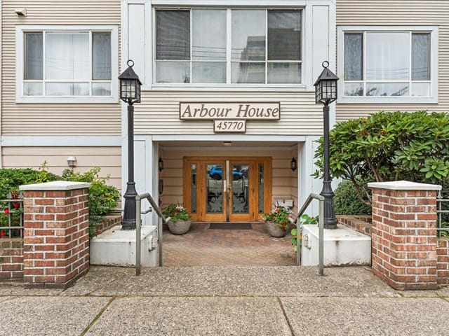 Apartment for sale in Chilliwack, Chilliwack, 207 45770 Spadina Avenue, 263162896 | Realtylink.org