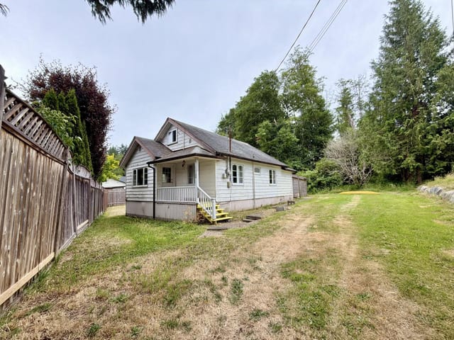House for sale in Gibsons, Sunshine Coast, 667 Dougall Road, 263163158 | Realtylink.org