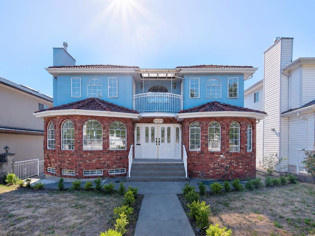 House for sale in Vancouver, Vancouver East, 7275 Victoria Drive, 263163218 | Realtylink.org
