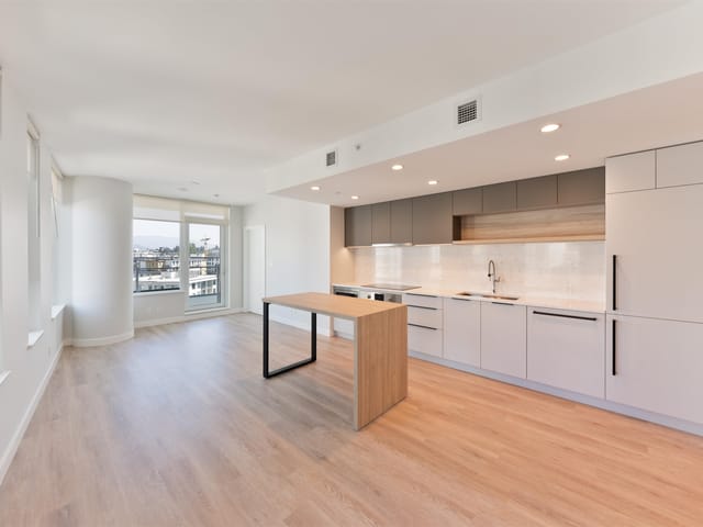 Apartment for sale in Coquitlam, Coquitlam, 1105 567 Emerson Street, 263163259 | Realtylink.org