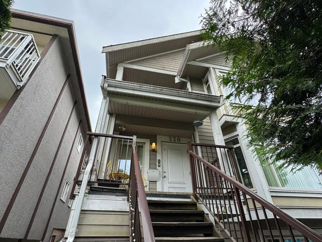 House for sale in Vancouver, Vancouver East, 220 E 15th Avenue, 263163264 | Realtylink.org