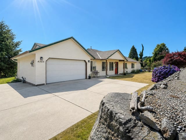 House for sale in Sechelt, Sunshine Coast, 6365 Homestead Avenue, 263163360 | Realtylink.org