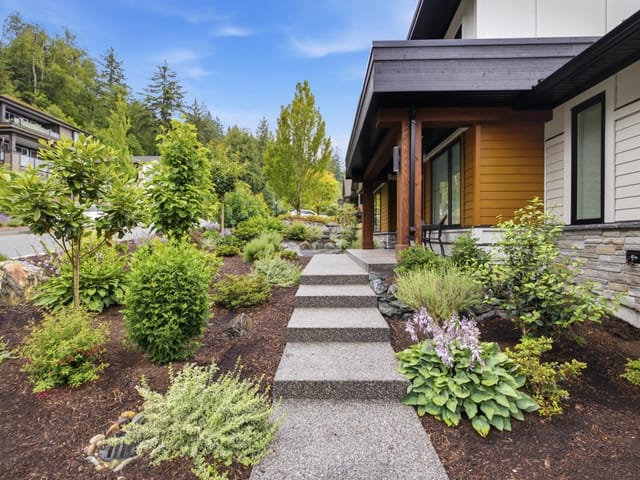 House for sale in Chilliwack, Sardis, 5487 Maclachlan Place, 263163499 | Realtylink.org