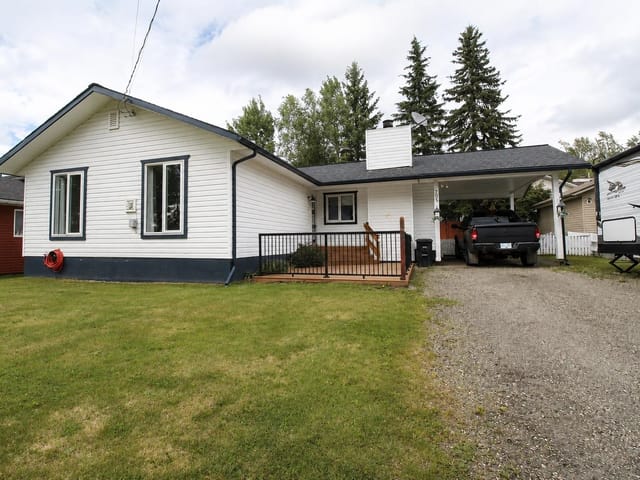 House for sale in Mackenzie, Mackenzie, 705 Centennial Drive, 263163674 | Realtylink.org