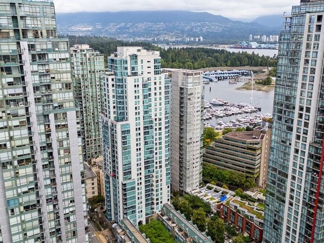 Apartment for sale in Vancouver, Vancouver West, 1005 1238 Melville Street, 263163781 | Realtylink.org