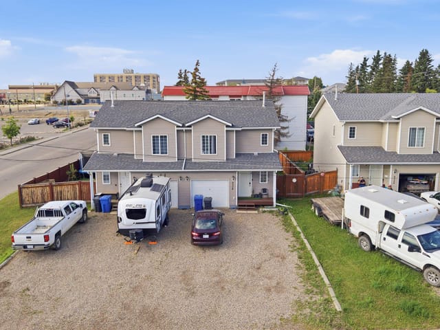 1/2 Duplex for sale in Fort St. John, Fort St. John, 9714 97 Avenue, 263163788 | Realtylink.org