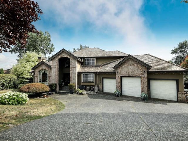 House for sale in Surrey, Surrey, 16382 77 Avenue, 263163823 | Realtylink.org