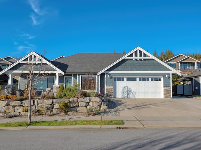 House for sale in Sechelt, Sunshine Coast, 5537 Peregrine Crescent, 263163897 | Realtylink.org