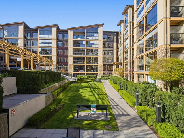 Apartment for sale in Abbotsford, Abbotsford, 401 32445 Simon Avenue, 263163945 | Realtylink.org
