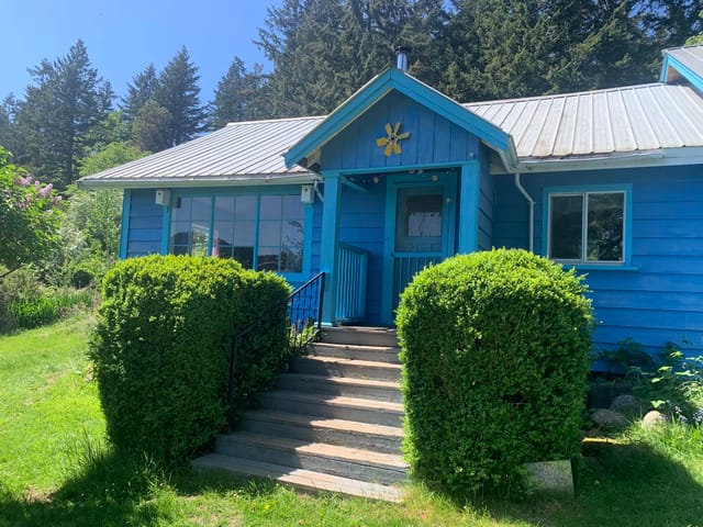 House for sale in Galiano Island, Islands-Van. & Gulf, 1 1086 Georgeson Bay Road, 263163966 | Realtylink.org