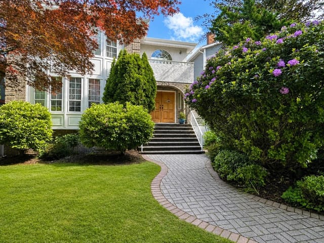House for sale in Vancouver, Vancouver West, 3713 W 31st Avenue, 263164046 | Realtylink.org