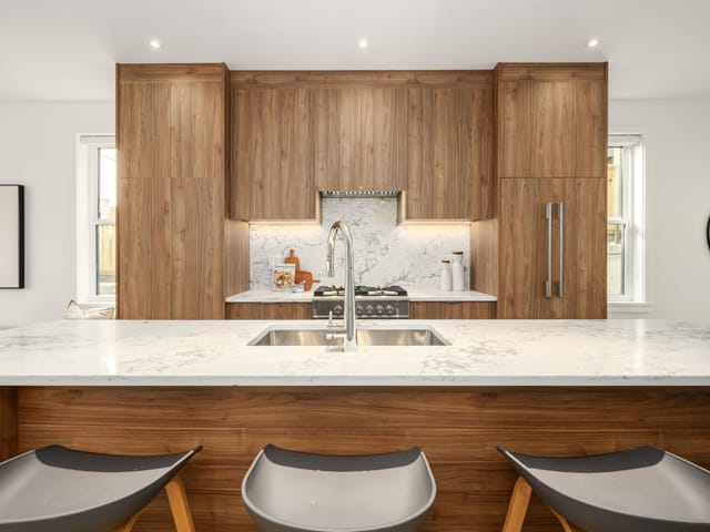 1/2 Duplex for sale in Coquitlam, Coquitlam, 102 1125 Cartier Avenue, 263164140 | Realtylink.org