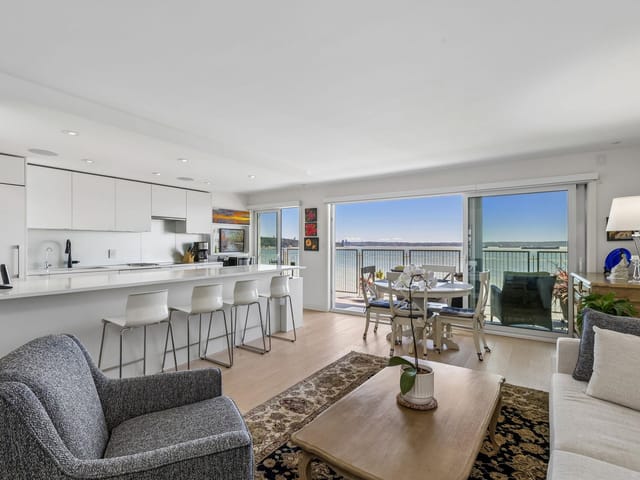 Apartment for sale in West Vancouver, West Vancouver, 807 150 24th Street, 263164207 | Realtylink.org